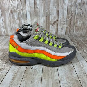 Nike Air Max 95 Sneakers Neon Orange Volt Gray Athletic kids 7 Womens 8.5